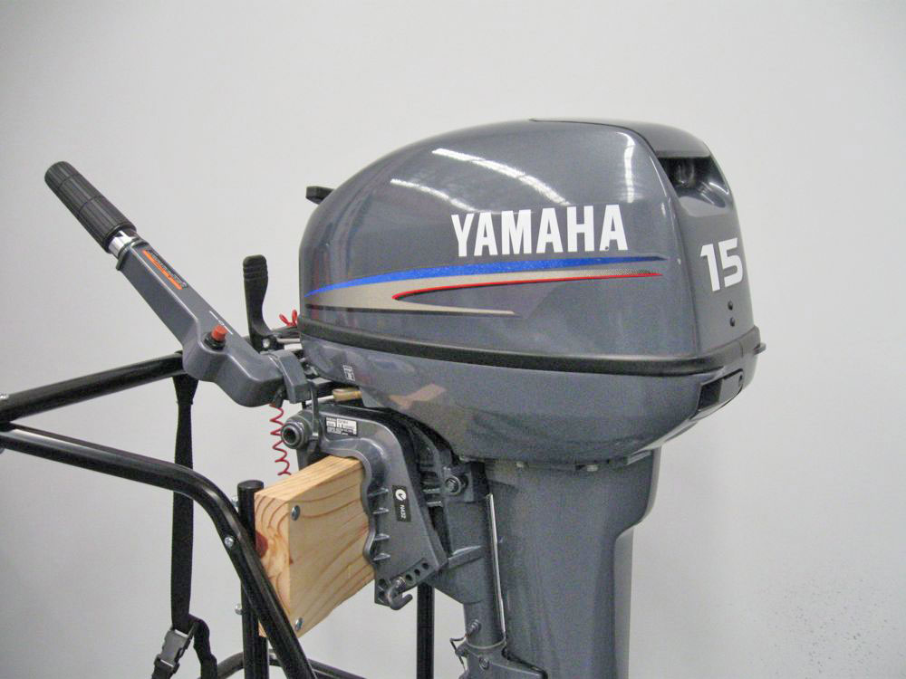 Лодочные моторы Yamaha  2-х тактные: прайс-лист от 07.08.2018